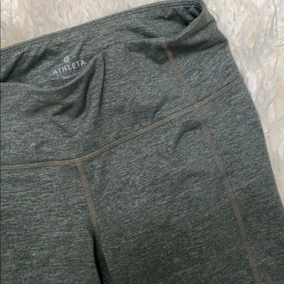 Athleta Quest Mind Over Mat Capri in Jasper Green - Picture 7 of 9